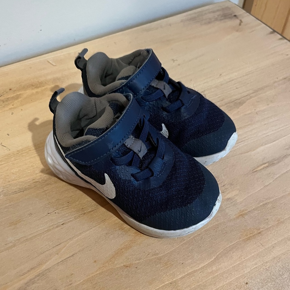 Toddler boy navy Nike